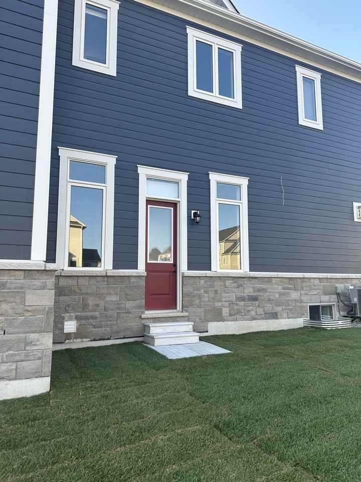 71 Pearsall Pl - Photo 2 of 15