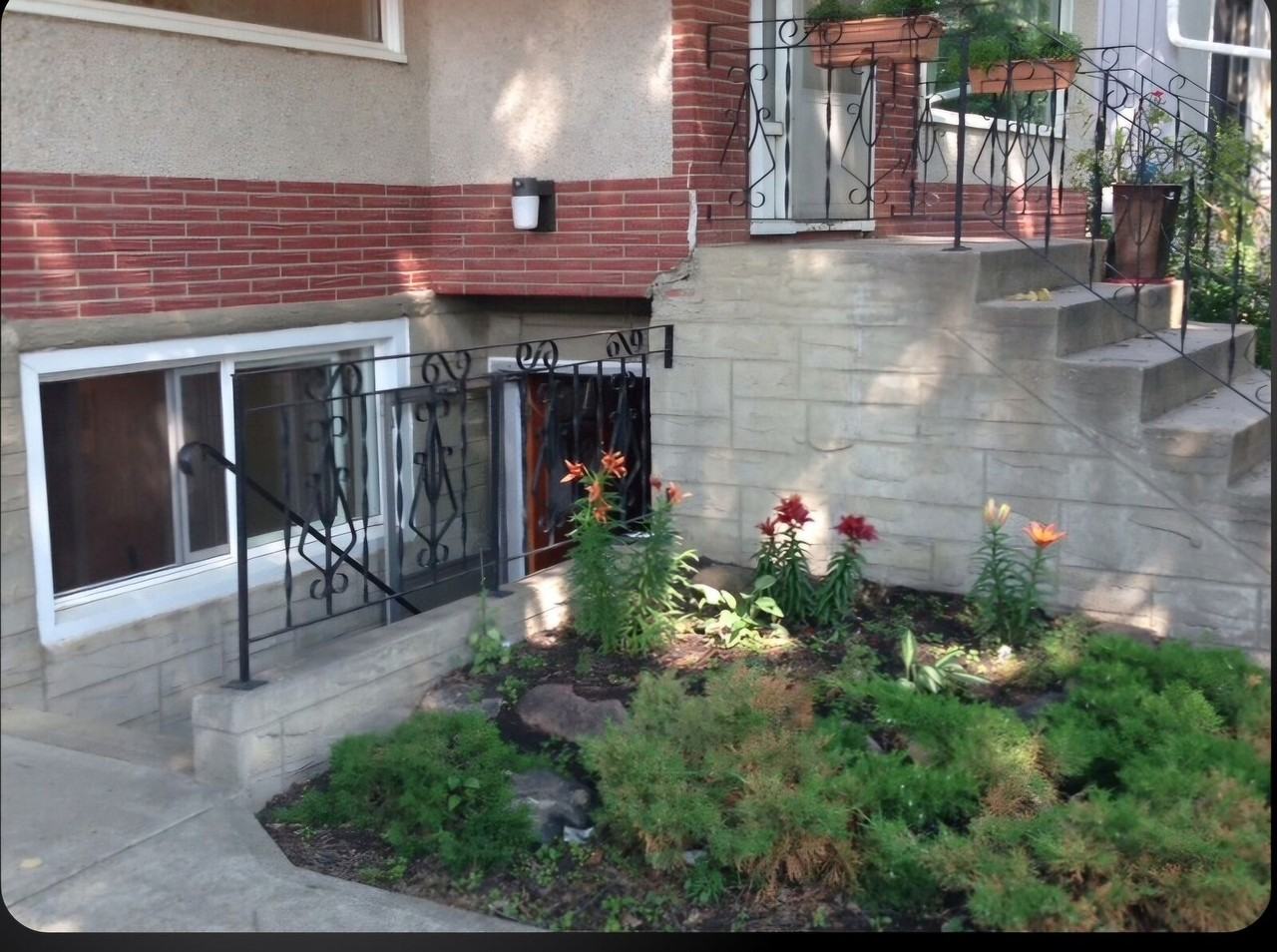 11164 78 Ave Nw - Photo 7 of 7