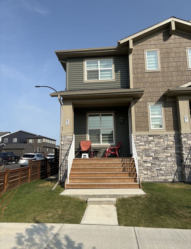 83 Herron St Ne - Photo 2 of 30