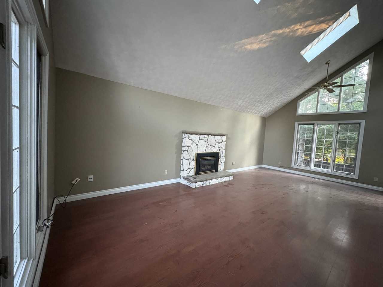 114 Lorne Avenue - Photo 3 of 39