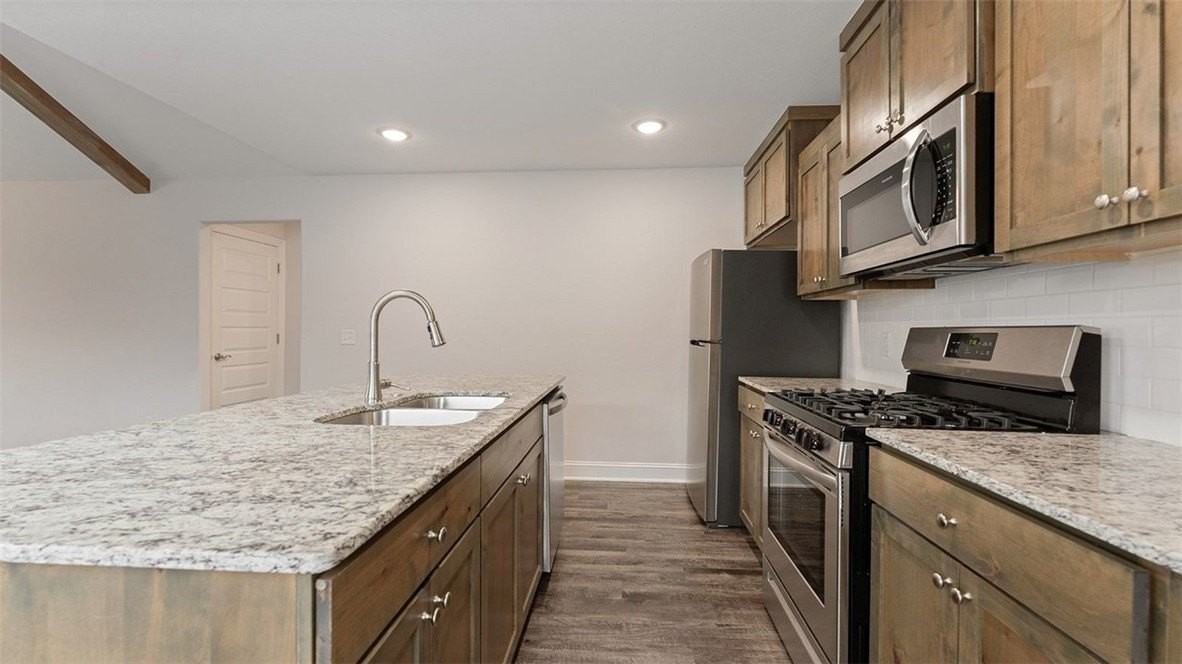 5427 Southwood Ave - Photo 6 of 15