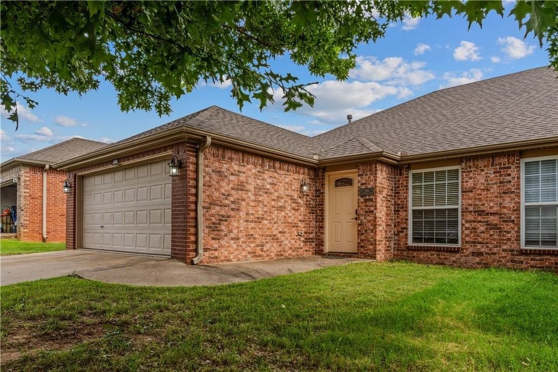 288 Copper Oaks Dr - Photo 3 of 31