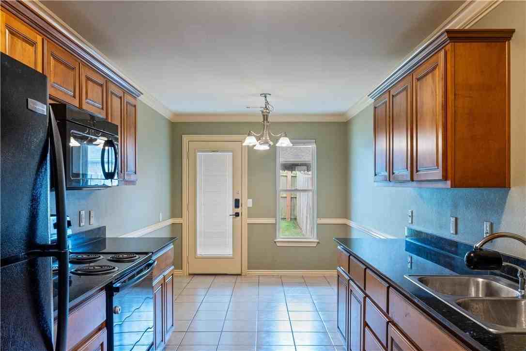 288 Copper Oaks Dr - Photo 7 of 31