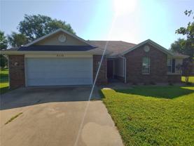 2112 Ford St - Photo 1 of 1