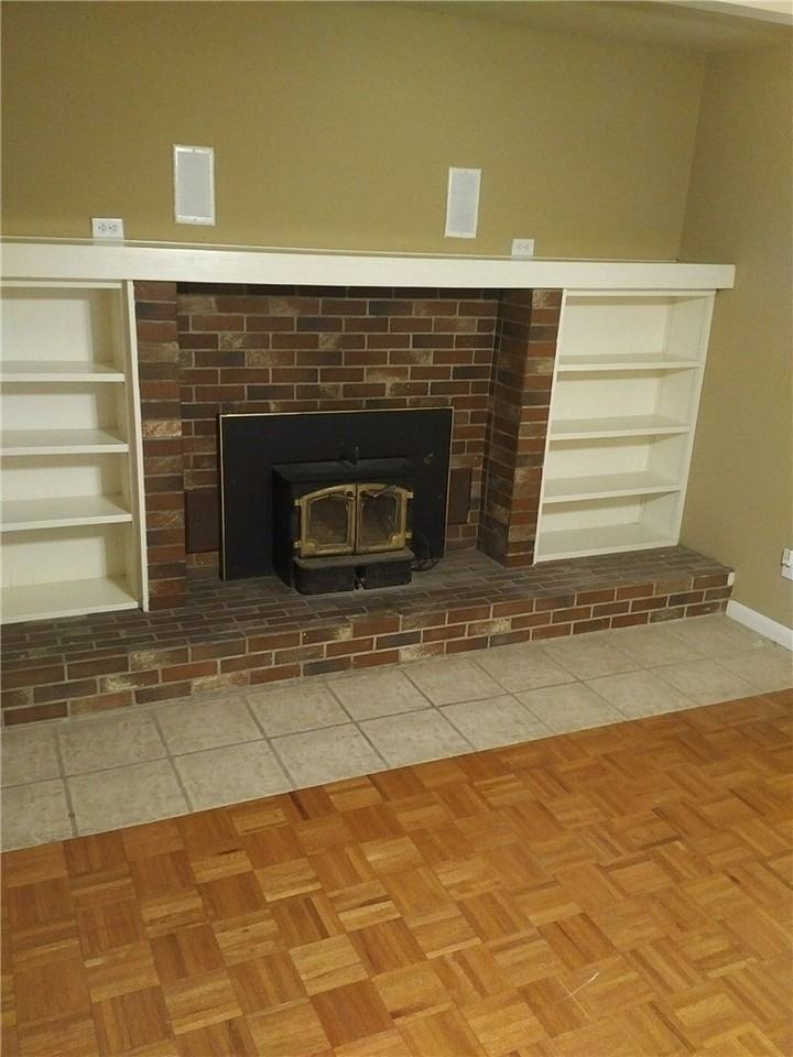 1720 E Zion Rd - Photo 3 of 14