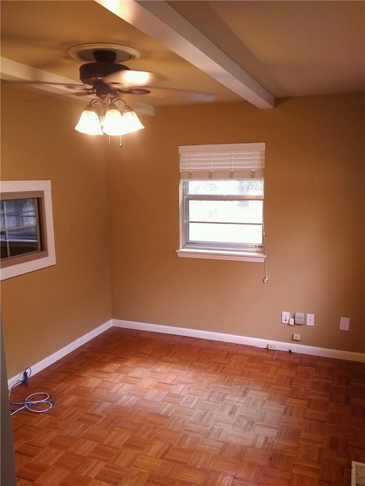 1720 E Zion Rd - Photo 7 of 14