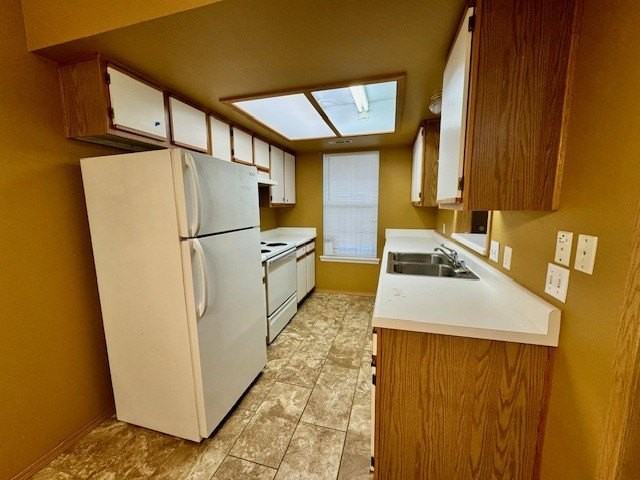 417 N Pleasant St #209 - Photo 3 of 8