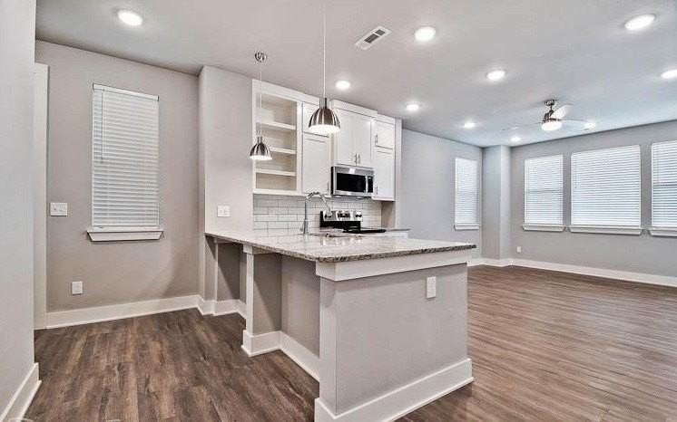 1705 W Deane St - Photo 6 of 21