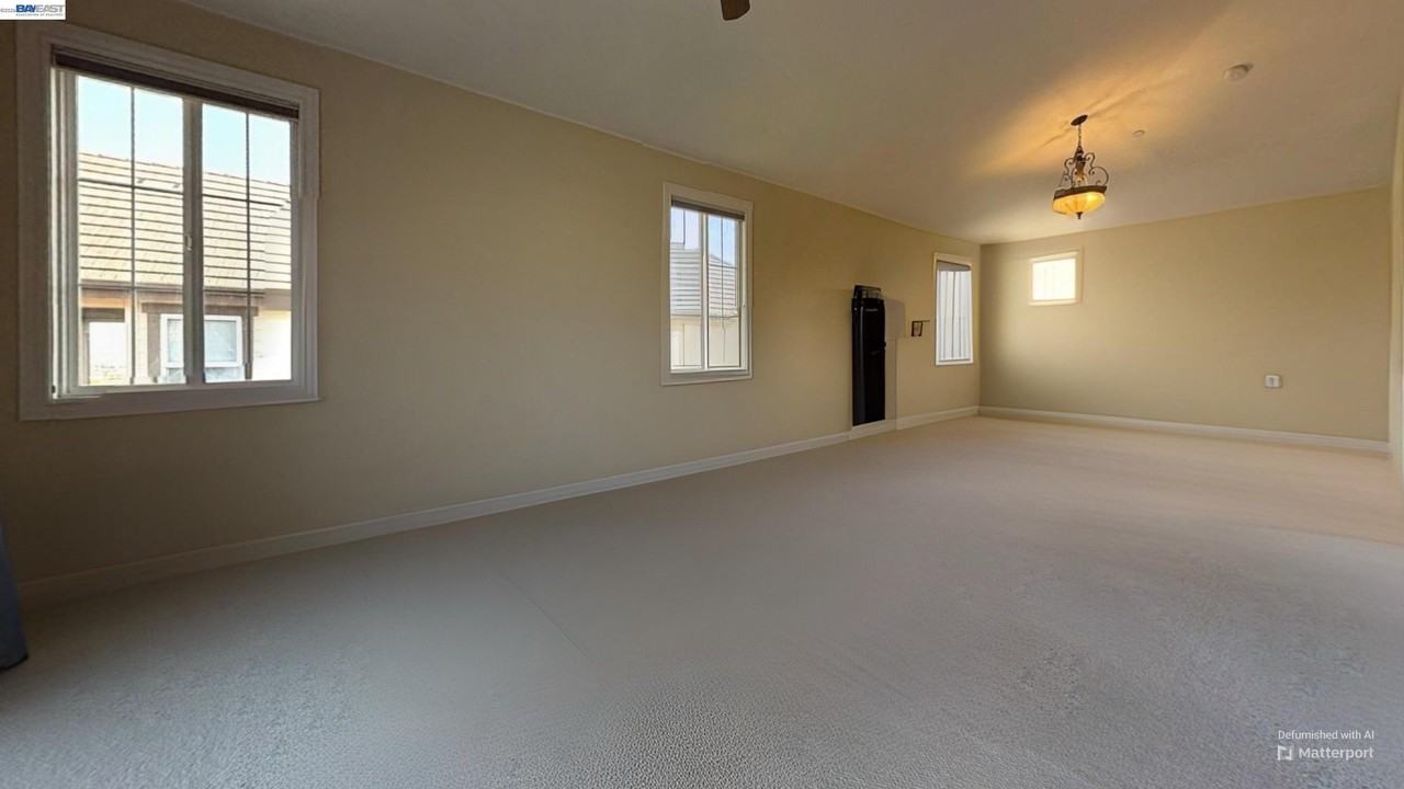 5637 Saddle Creek Ter - Photo 5 of 33