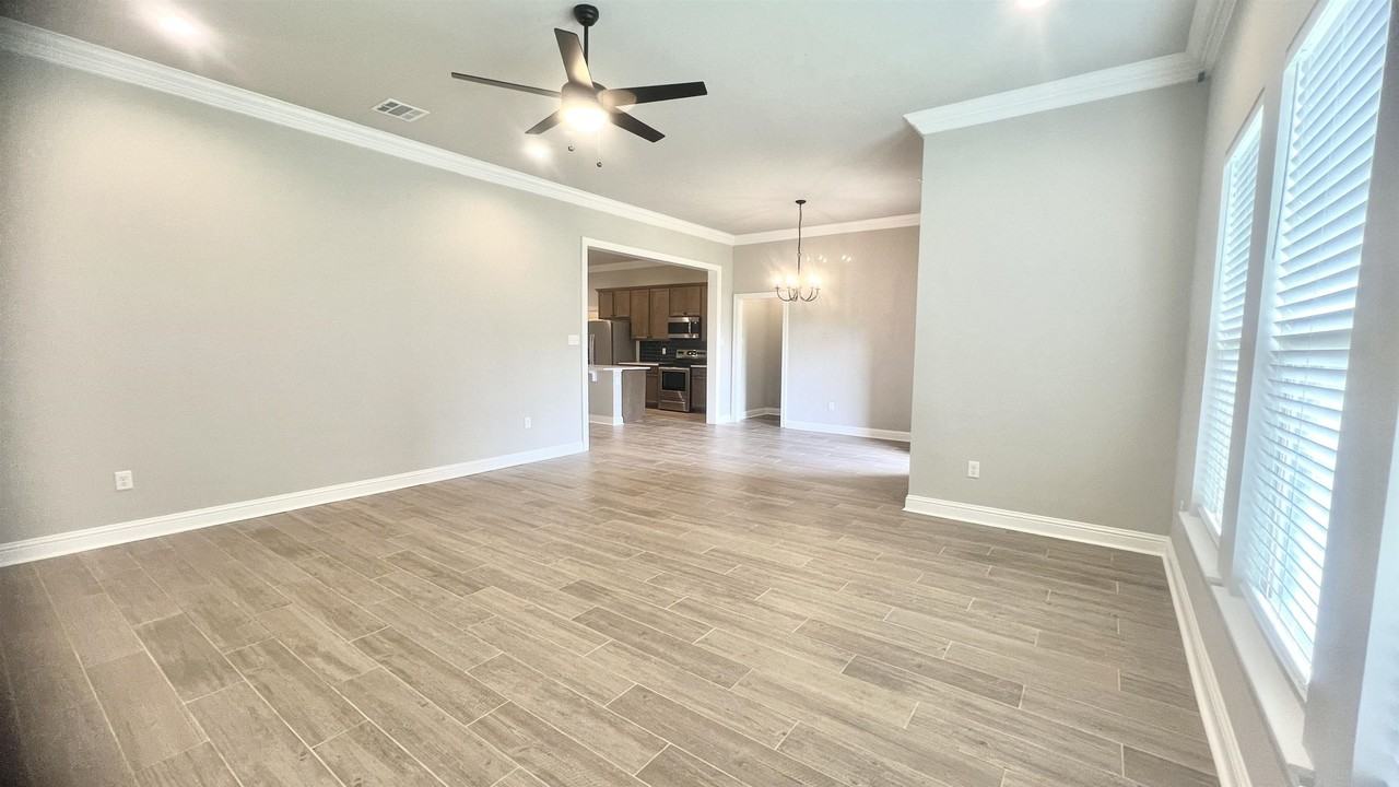 102 Jleigh Ln - Photo 7 of 16