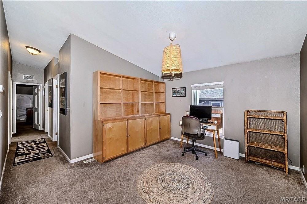 46037 South Dr - Photo 6 of 42