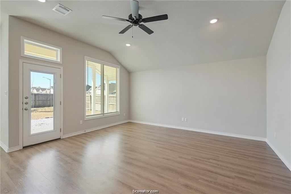 3441 Utah Ct - Photo 3 of 19