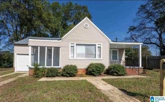 1215 15th St N - Photo 1 of 1
