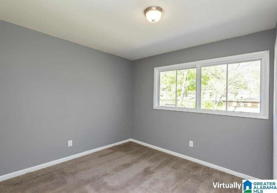 1332 Lake Ln Ne - Photo 7 of 16