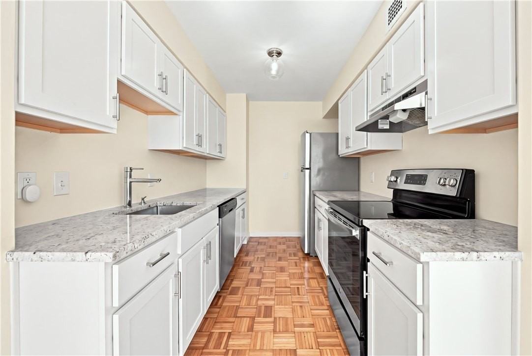 1000 East Ave - Photo 7 of 16