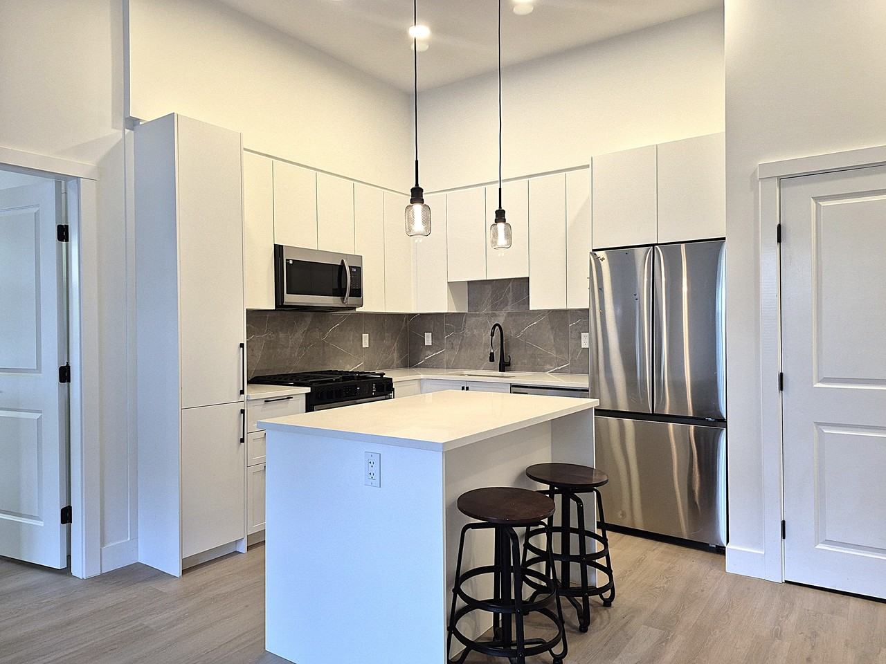 3528 146A Street #107 - Photo 2 of 20