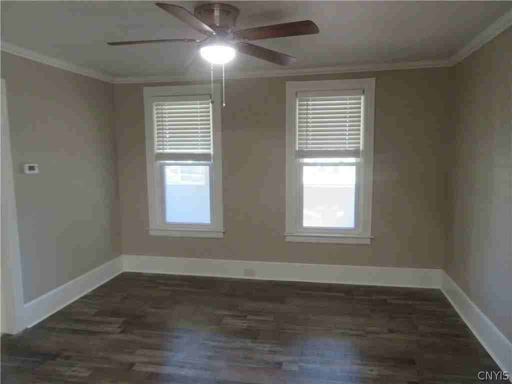308 Hartford Pl - Photo 4 of 20