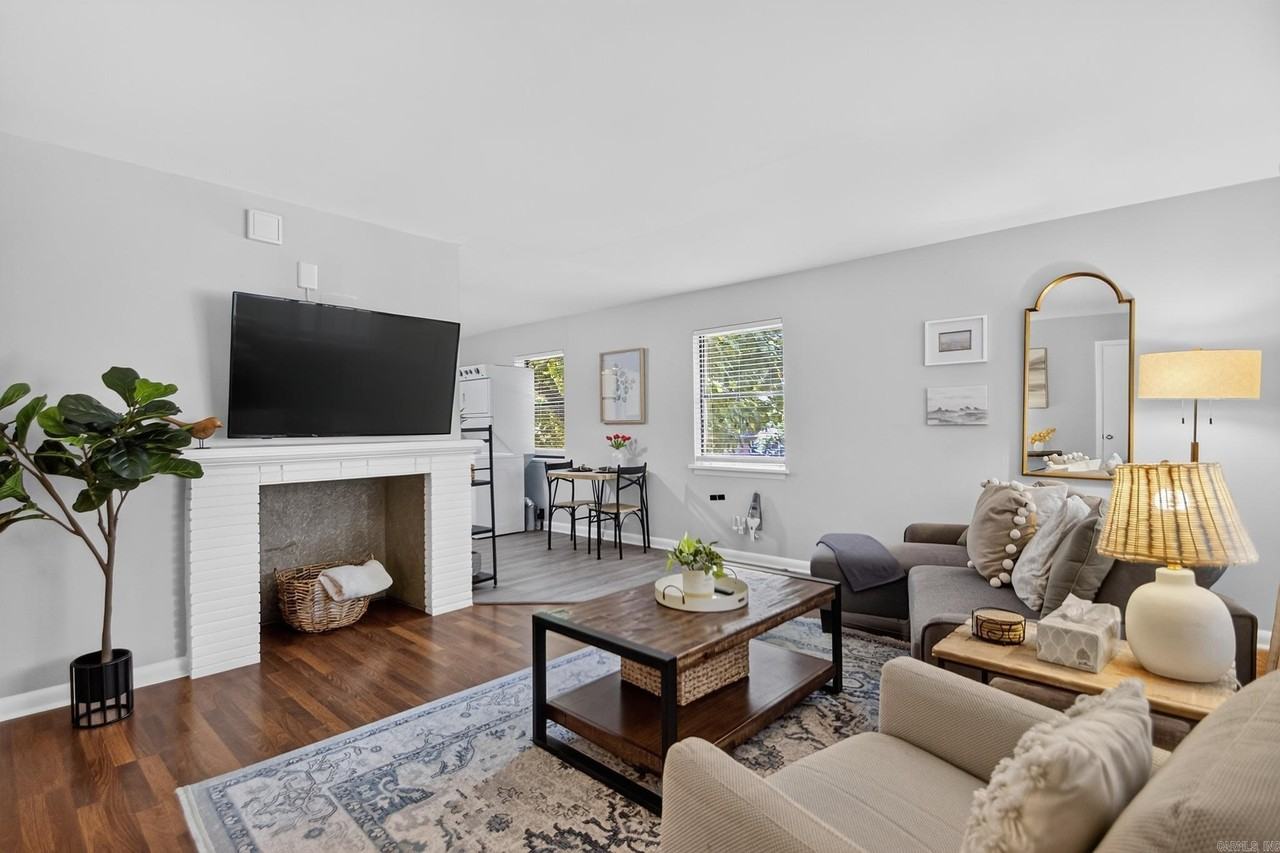 424 W K Ave - Photo 2 of 11