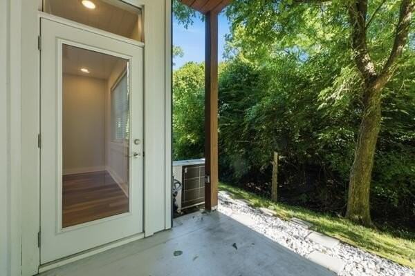 1459 Stockyard Pl - Photo 7 of 25