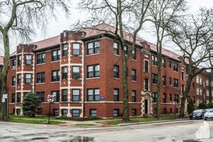 featured image of 1025 Dempster St
