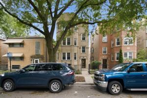 featured image of 2141 W Arthur Ave #3
