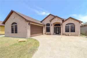 featured image of 6842 Old Square Dr
