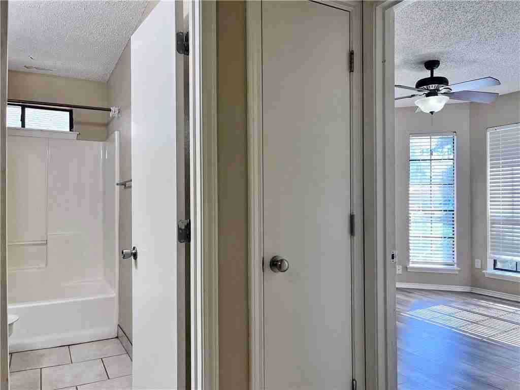 2226 Pebble Beach Dr - Photo 3 of 23