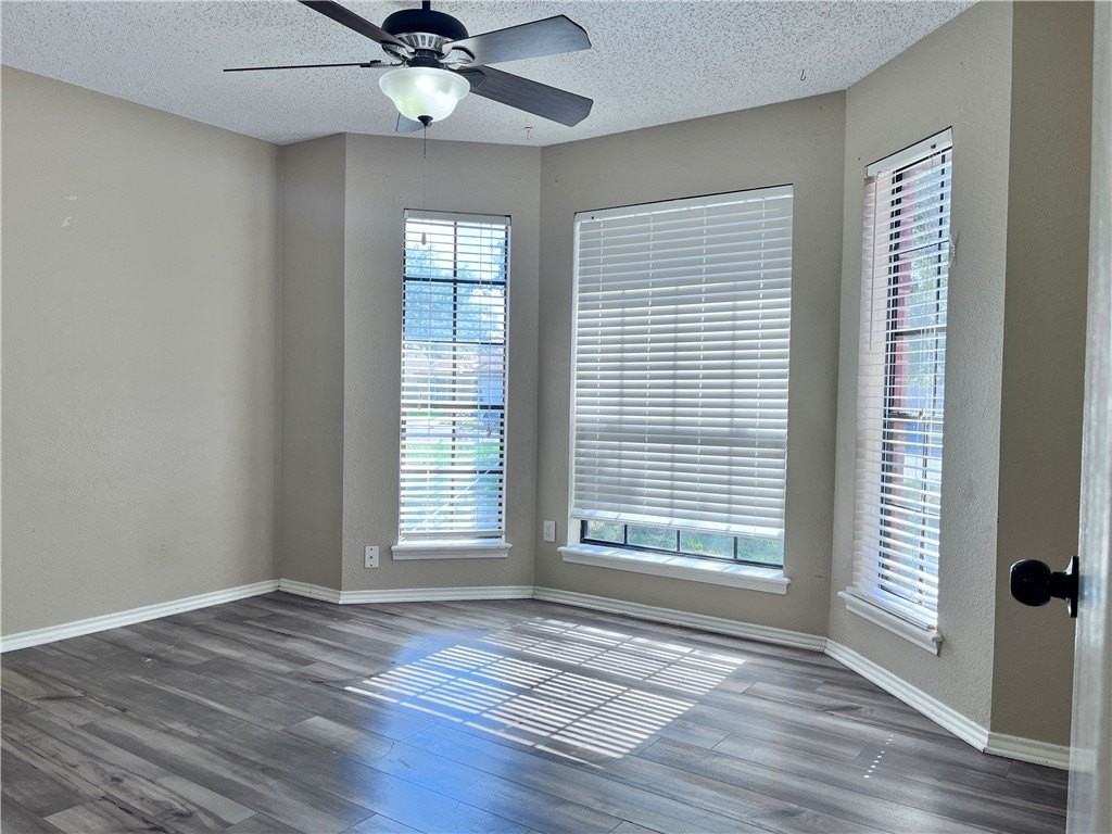 2226 Pebble Beach Dr - Photo 4 of 23