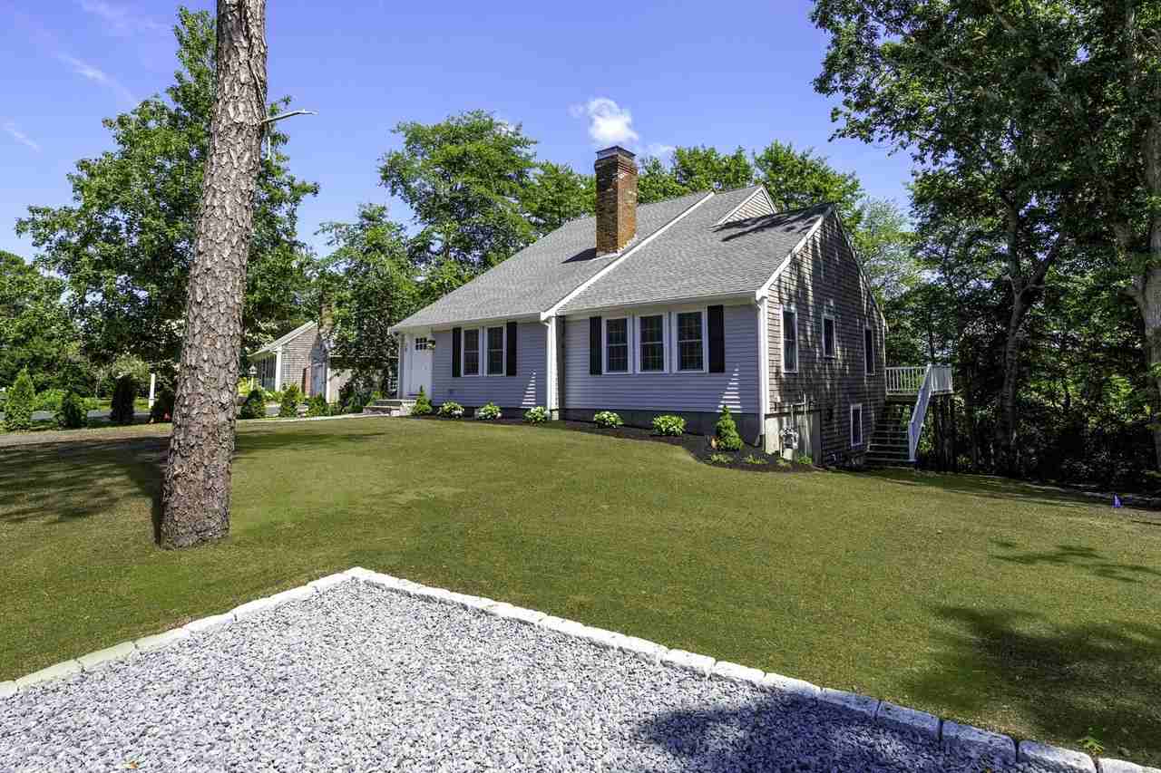 28 Seminole Dr - Photo 3 of 33