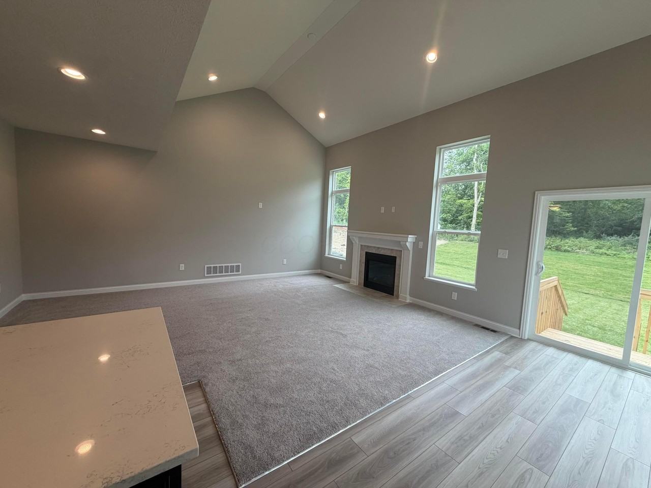 9630 Lennon Ln - Photo 5 of 18