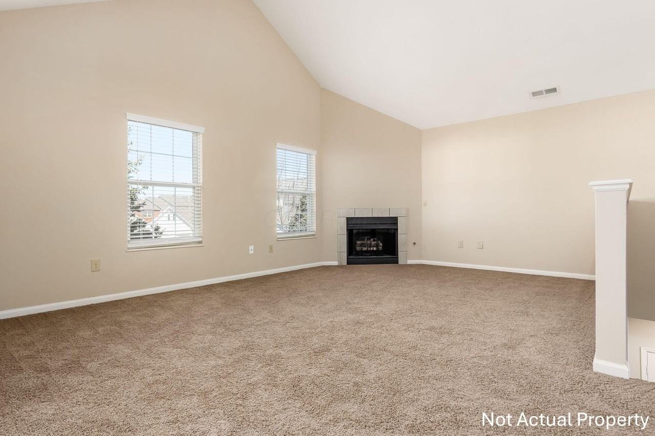4981 Stratford Pine Ln - Photo 7 of 32