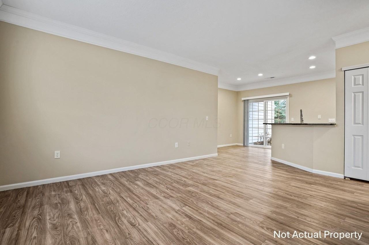5080 Vail Pine Pl - Photo 2 of 28