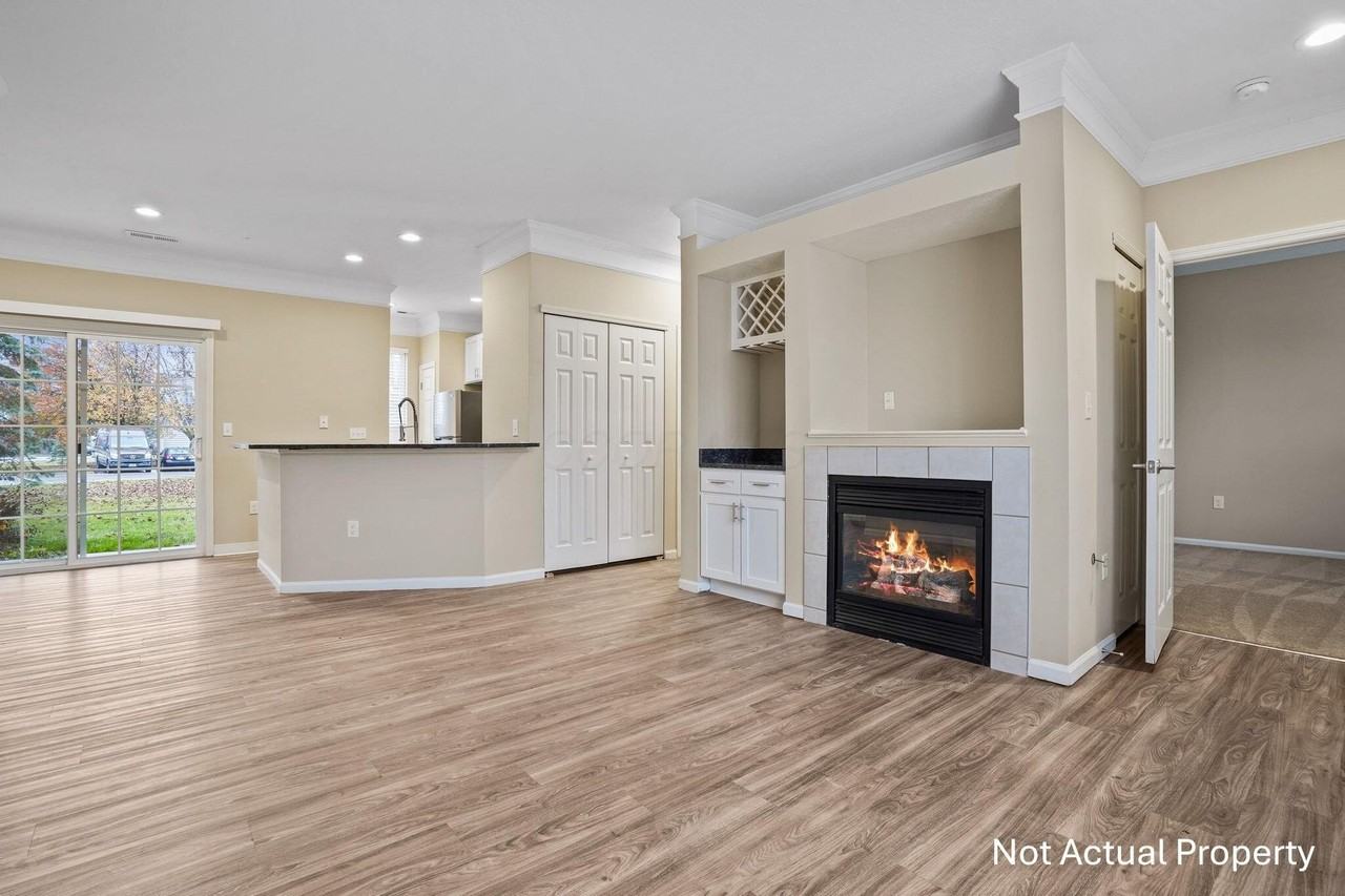 5080 Vail Pine Pl - Photo 4 of 28