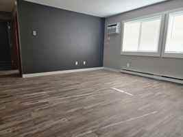 featured image of 1515 College Way