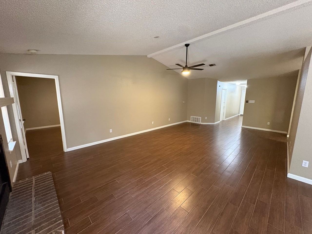 2902 Sabinal Trl - Photo 7 of 30