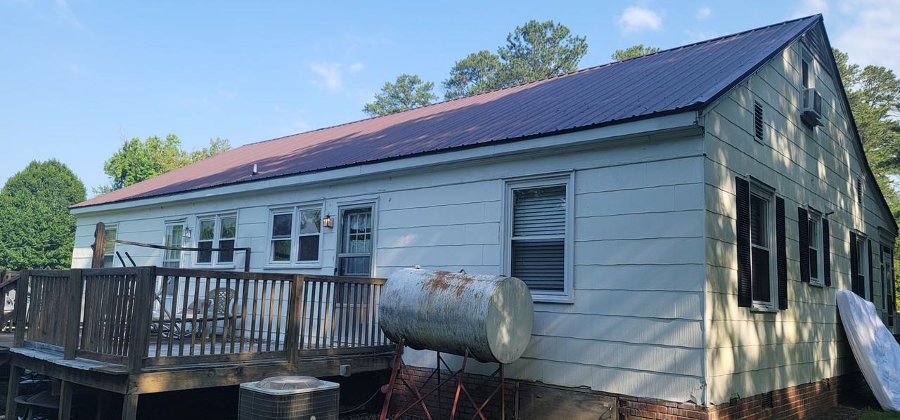 468 Hillcrest Ave - Photo 2 of 10
