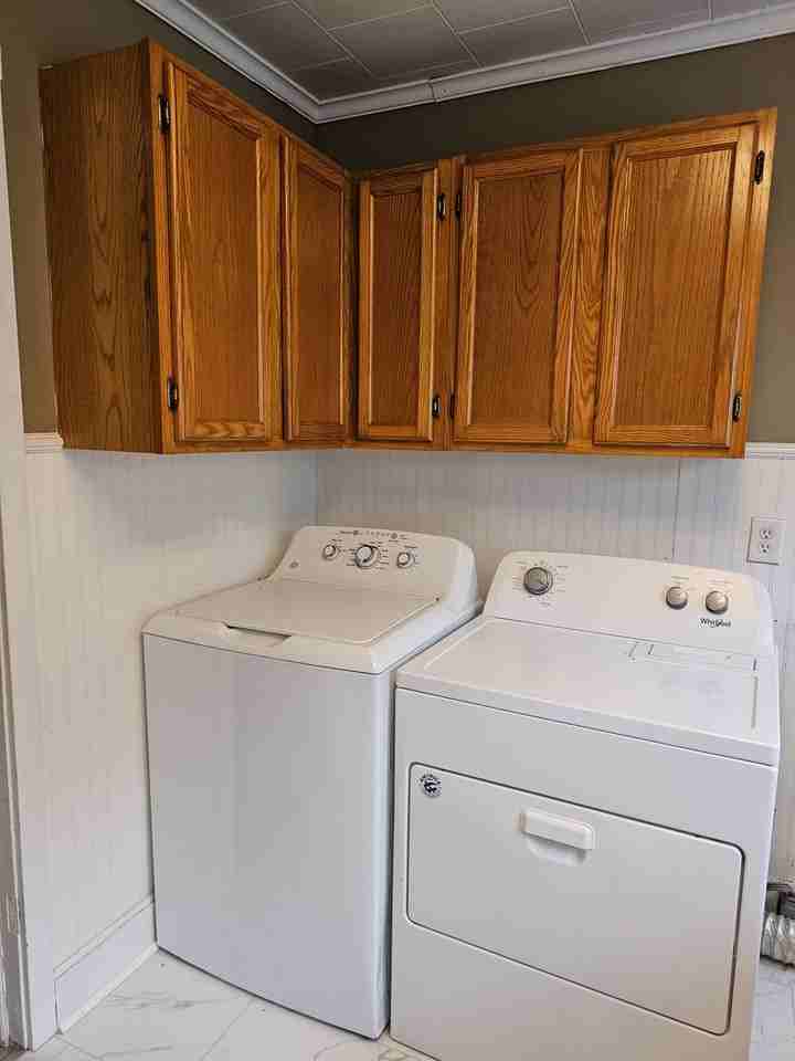 468 Hillcrest Ave - Photo 5 of 10