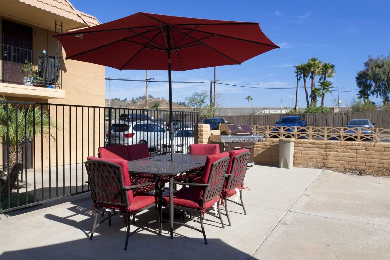 Mapleview Apartment Homes - Photo 6 of 20