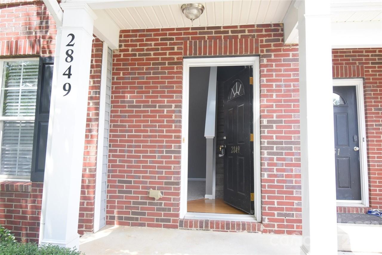 2849 Summergrove Ct - Photo 4 of 23