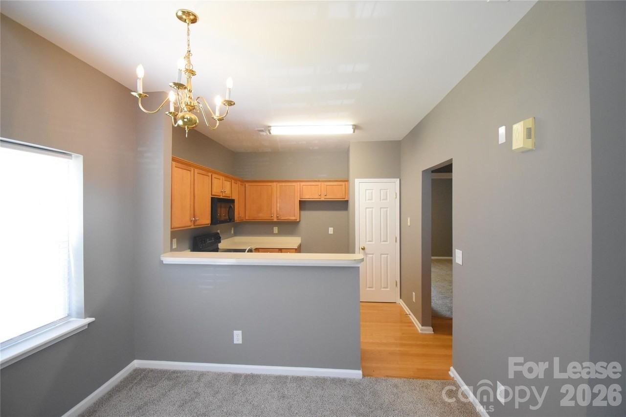 2849 Summergrove Ct - Photo 7 of 23