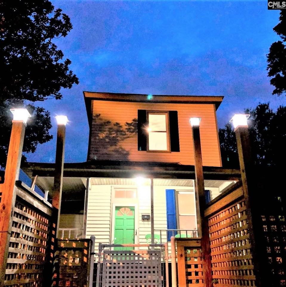 505 Georgia St - Photo 4 of 33