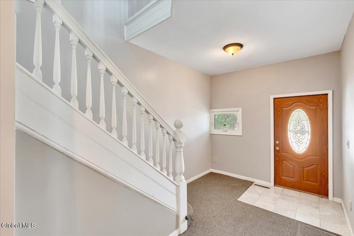 160 Market St #2 - Photo 6 of 42