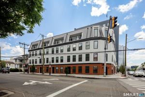 featured image of 1385 Washington Blvd #4