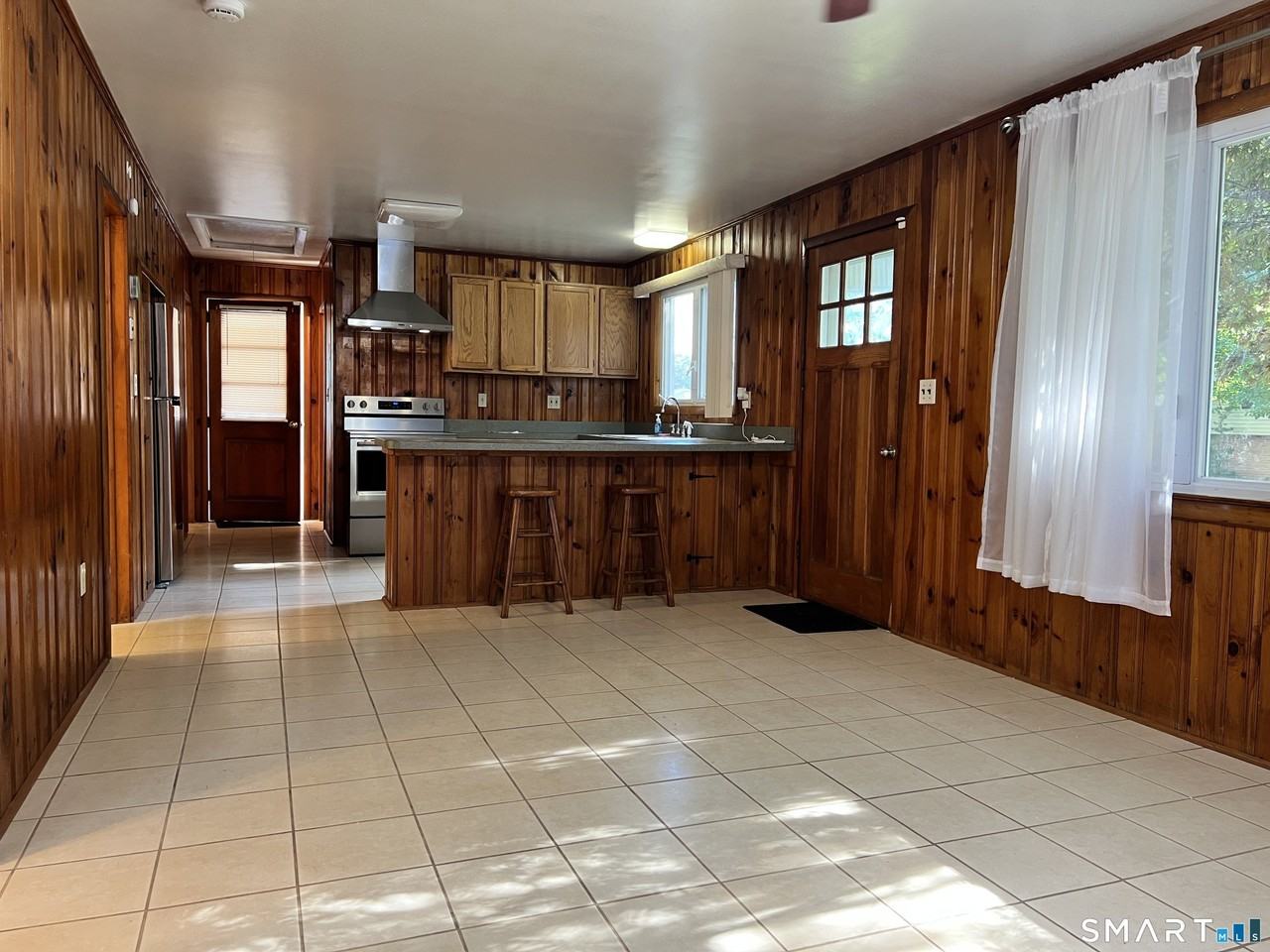 34 Corsino Ave - Photo 5 of 27