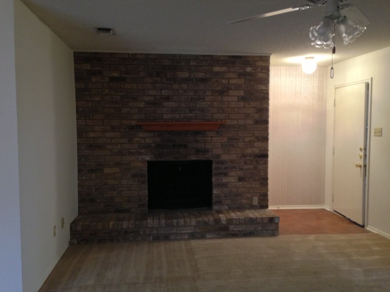5801 Roxanne Dr - Photo 7 of 8