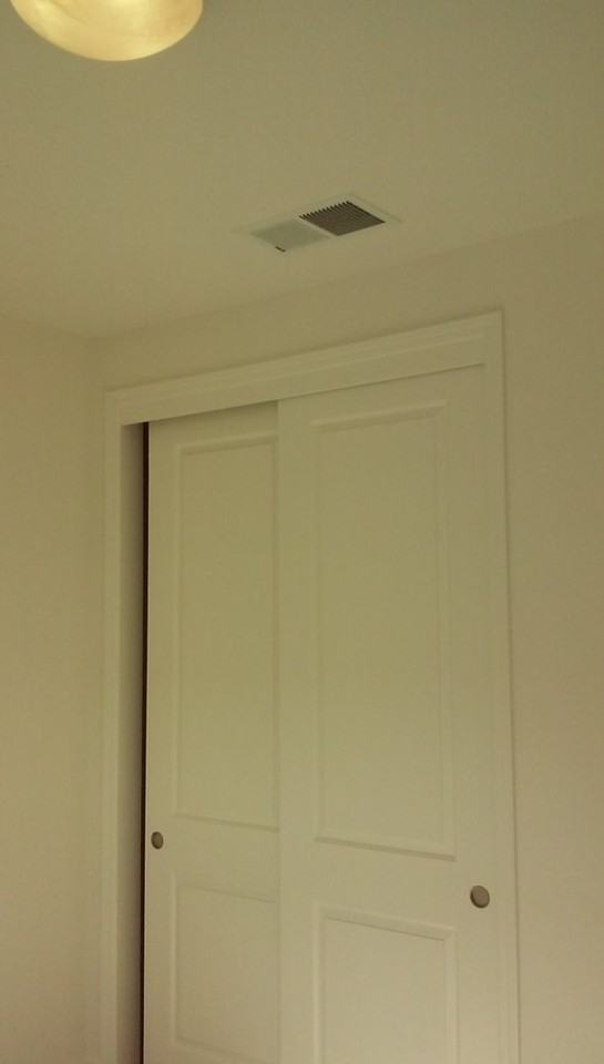 5360 Campus Dr - Photo 6 of 13