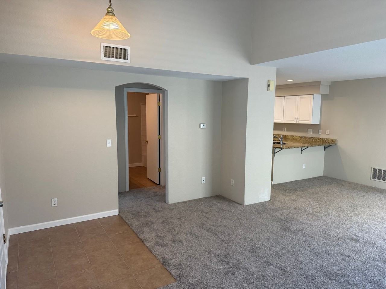 4783 Perth St - Photo 2 of 22