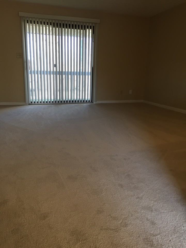 180 Driftwood Ln - Photo 2 of 12