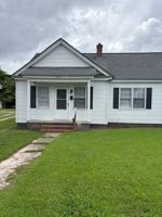 featured image of 506 Watson Ave