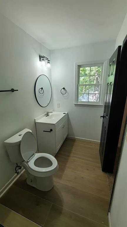 626 Jackson Park Ln - Photo 7 of 10